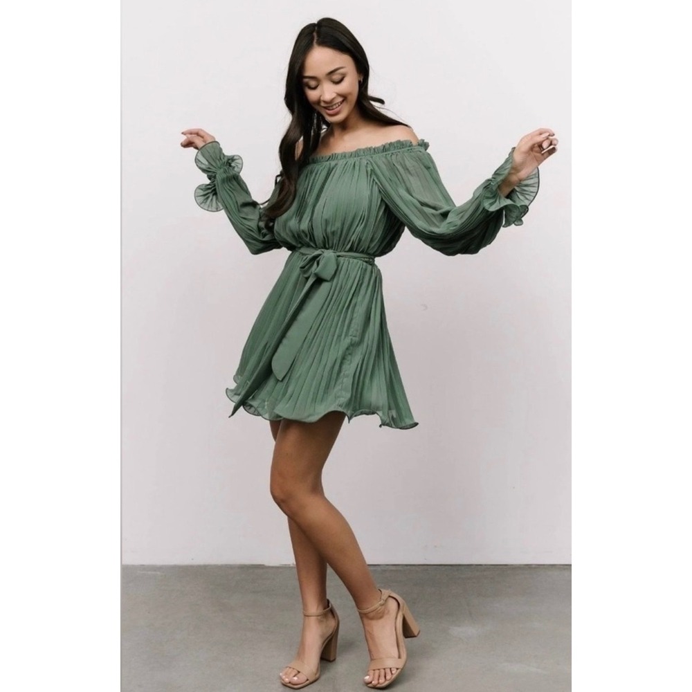 Baltic Born Sage Green Pleated Off The Shoulder Mini Dress Small Flowy Boho